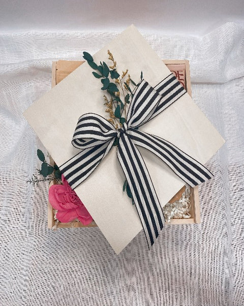 Creamy Earl Grey Tea & Texas Honey Box